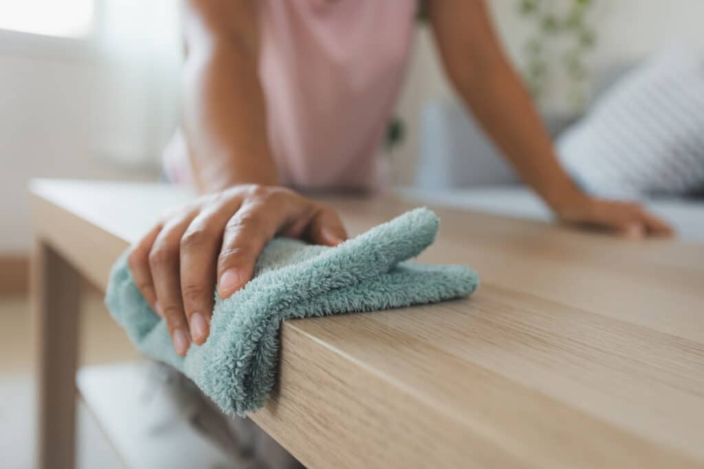 Système anti-poussière pour vos meubles