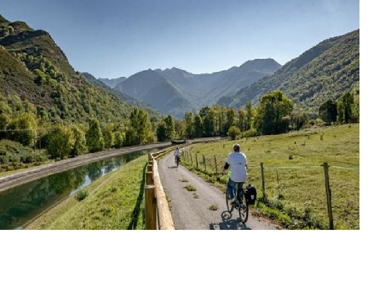 Toulouse à l'Espagne en vélo, une piste cyclable qui va devenir une belle porte d'entrée vers les Pyrénées